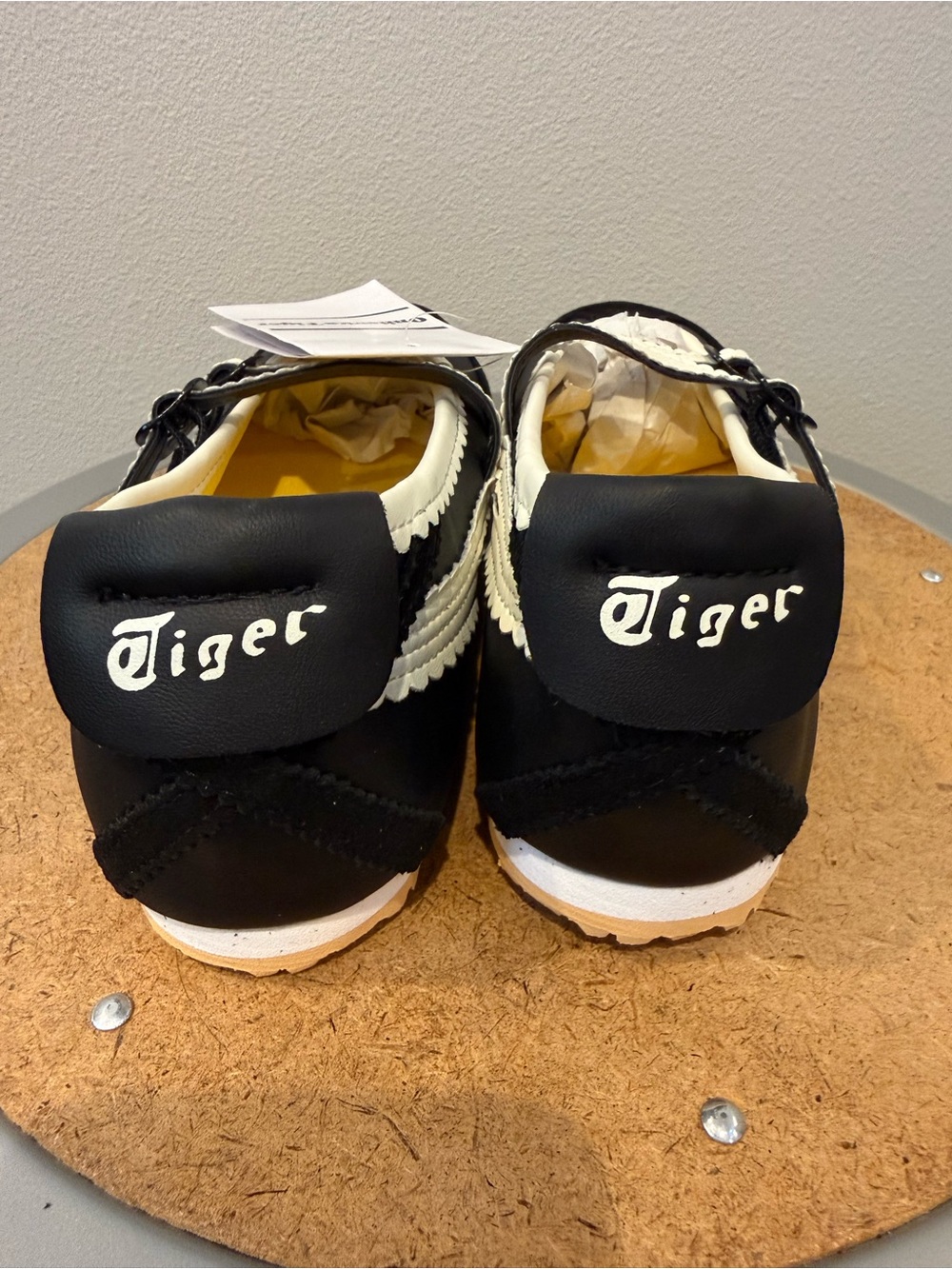 Onitsuka Tiger Mexico 66 TGRD by Asics Black and White Mary Jane Sneakers - Picture 4 of 7
